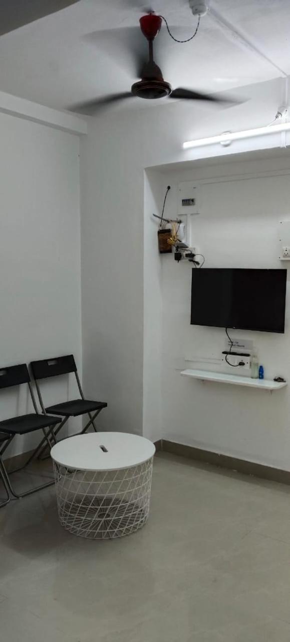 Apartament 1br In Lower Parel